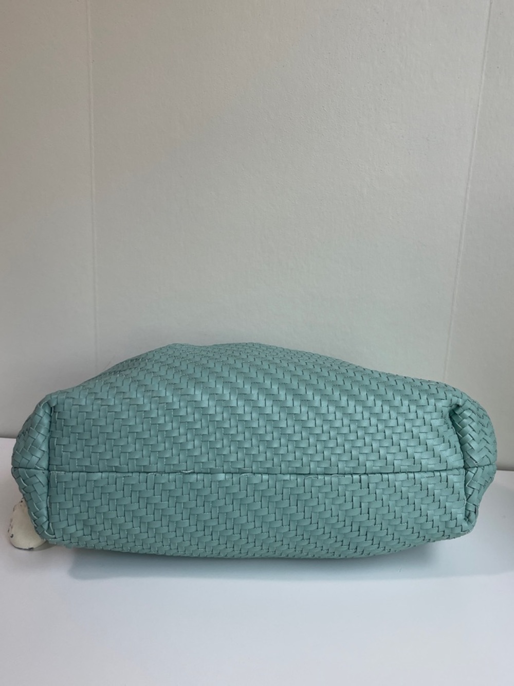 Anthropologie x Loverly Grey The Frankie Clutch: Faux Leather Edition - Picture 9 of 15